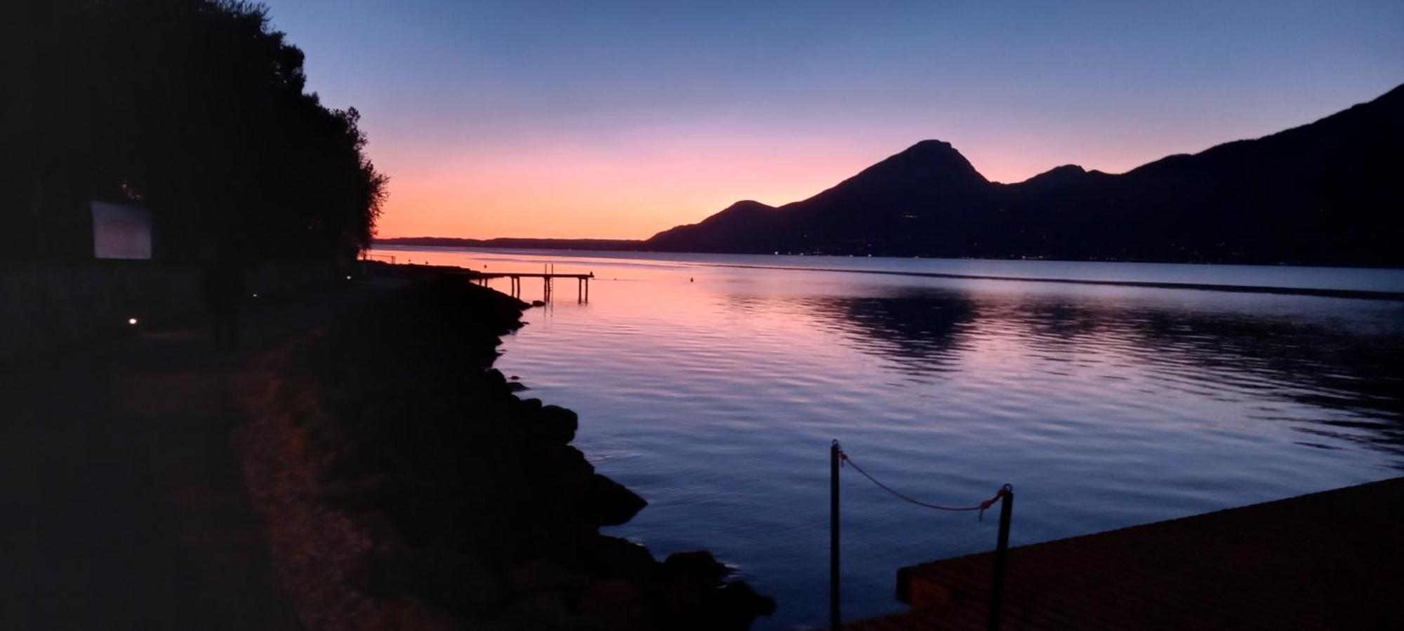 Villa Sul Lago Con Pontile Privato A Brenzone Sul Garda - Unique And Exclusive Exterior photo